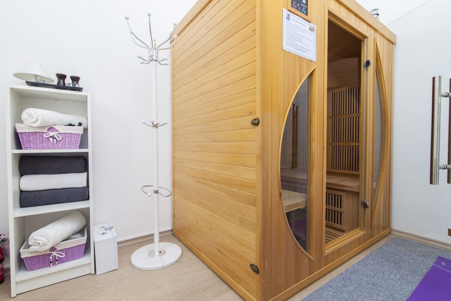 House JP 108731-K1