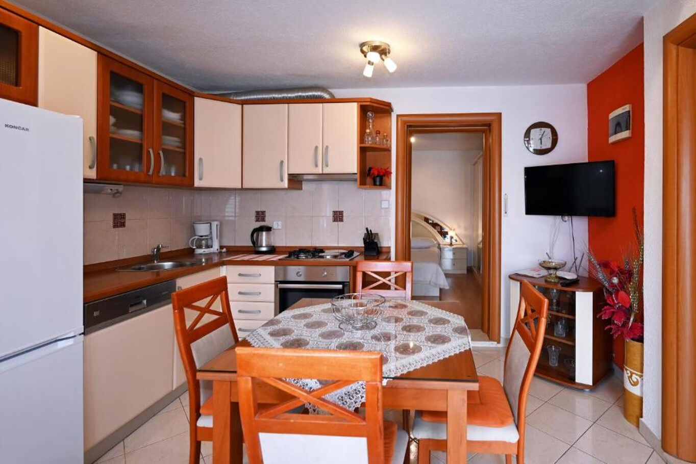 Apartment Mihovilovic 102361-A4