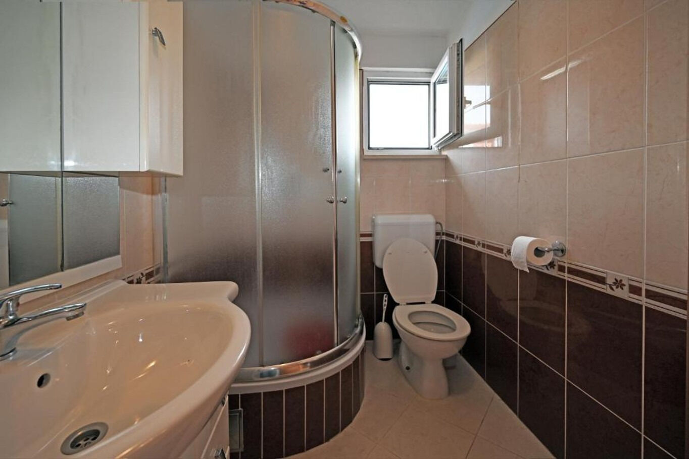 Apartment Mihovilovic 102361-A4