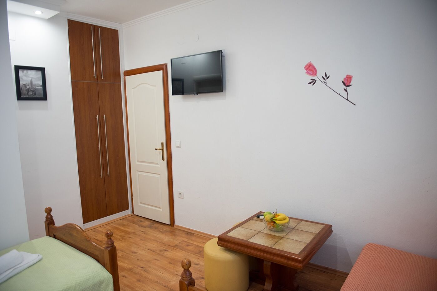 Apartments and Rooms Robi 108751-S4