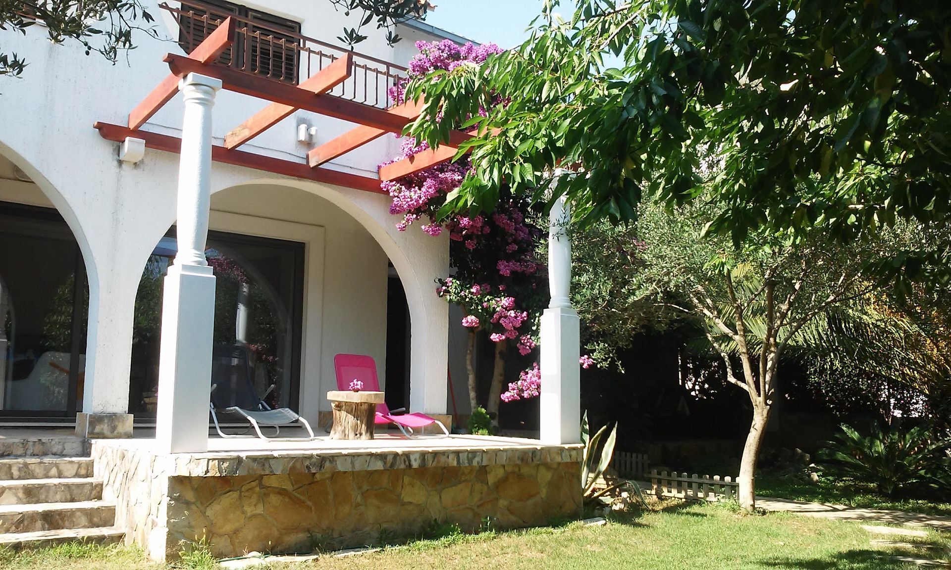 House Filip 10882-K1