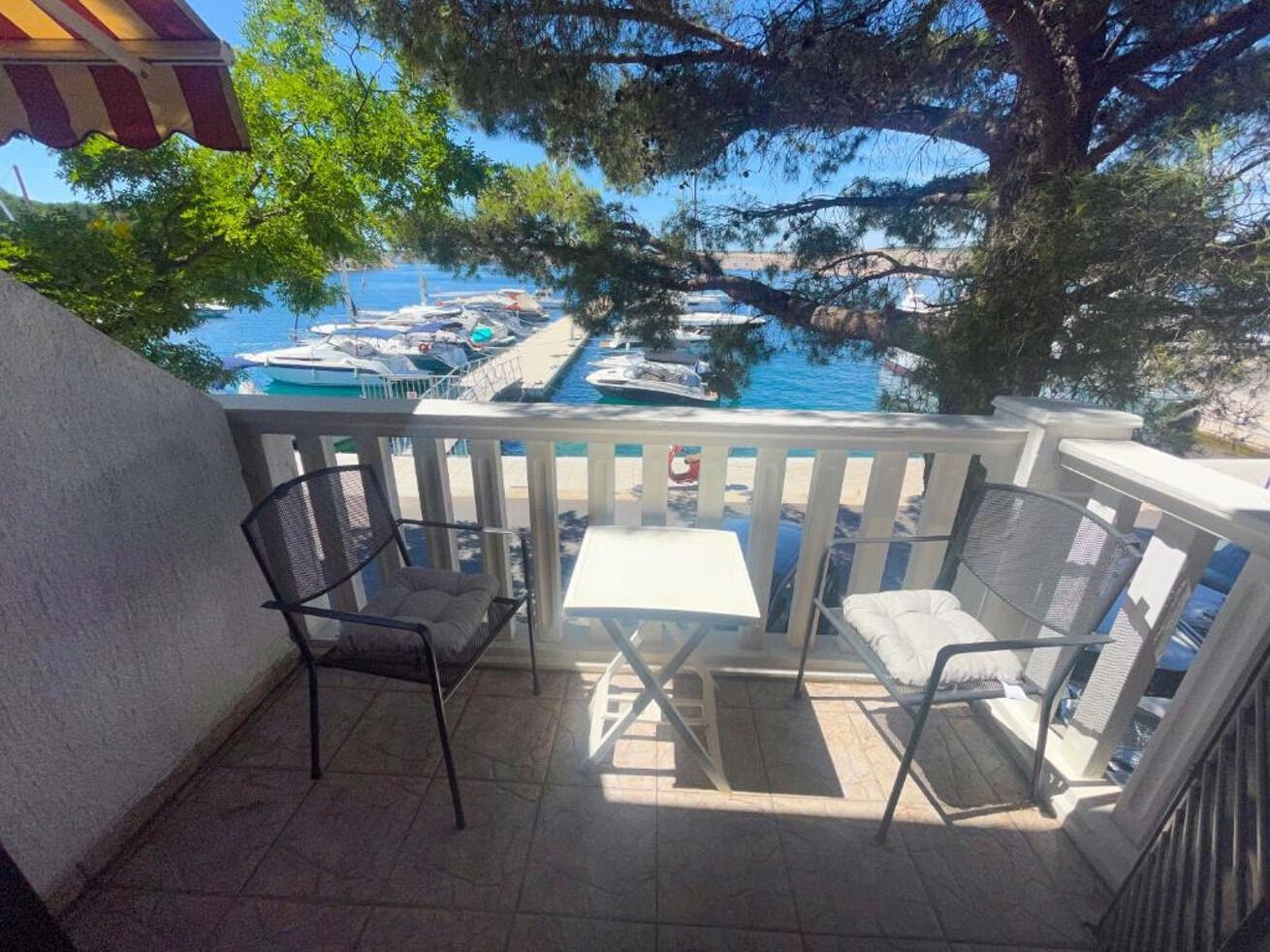 Apartments Ani 108851-A1
