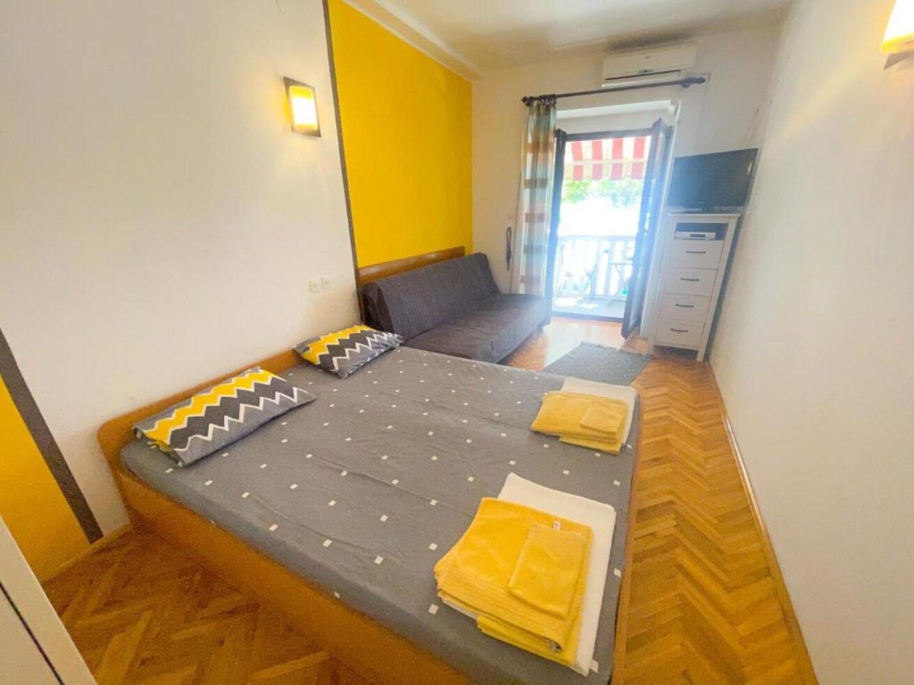 Apartments Ani 108851-A2