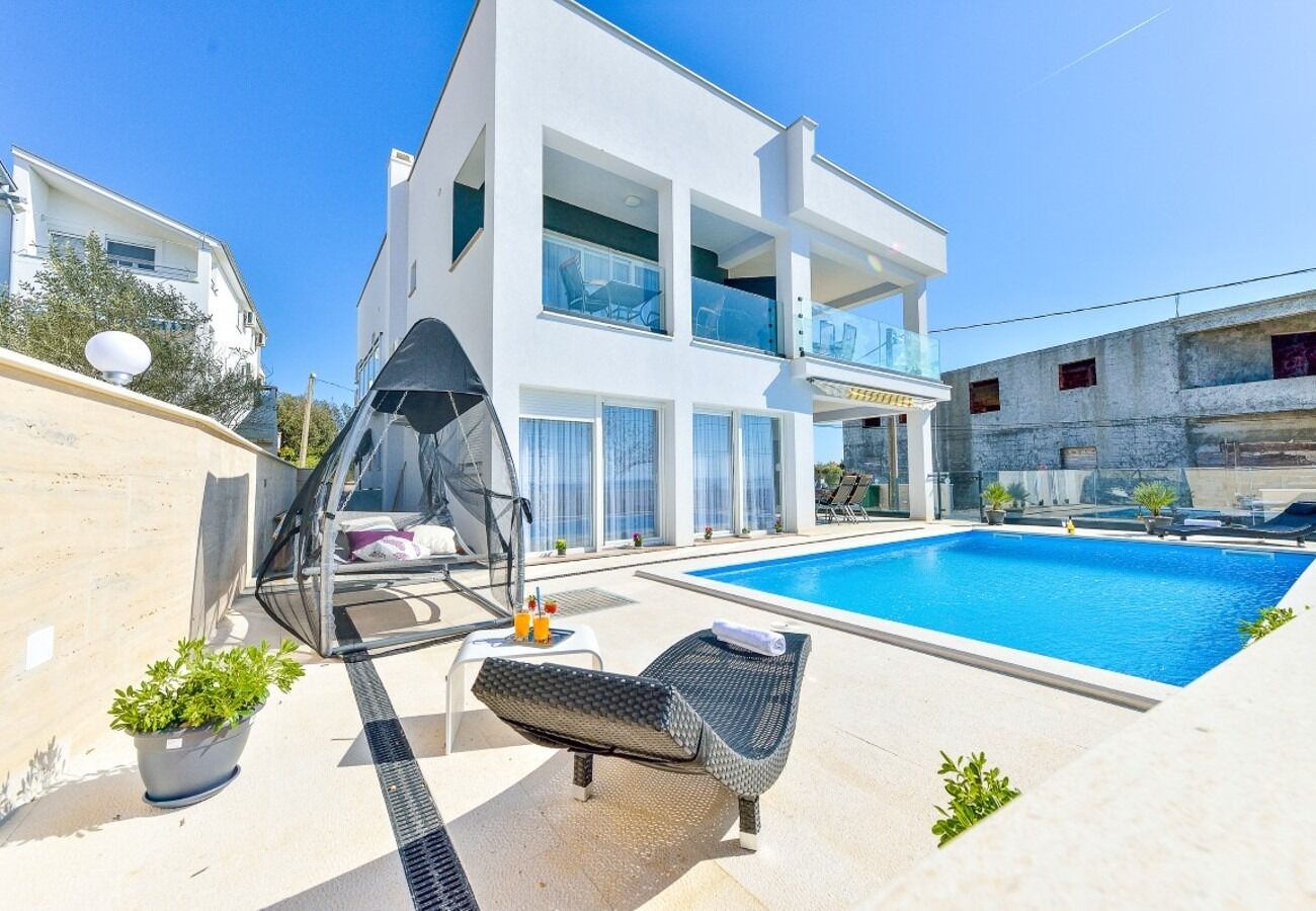Apartments Sunny by the Sea 108891-A1
