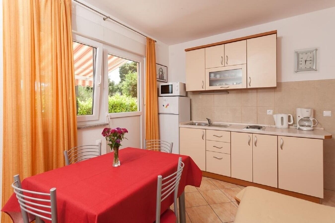 Apartments Davor 10891-A2