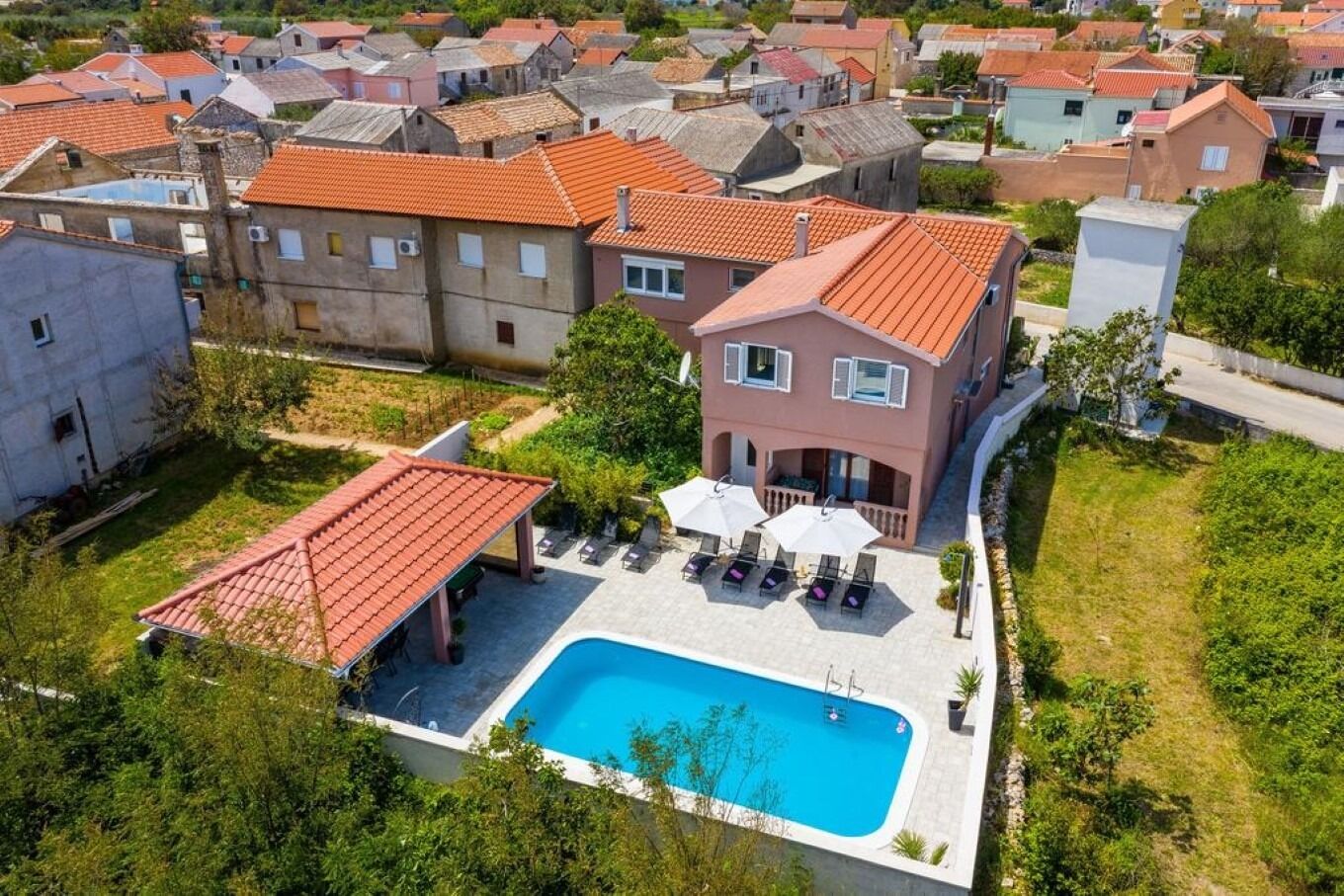 House Luxury Villa with pool 10893-K1