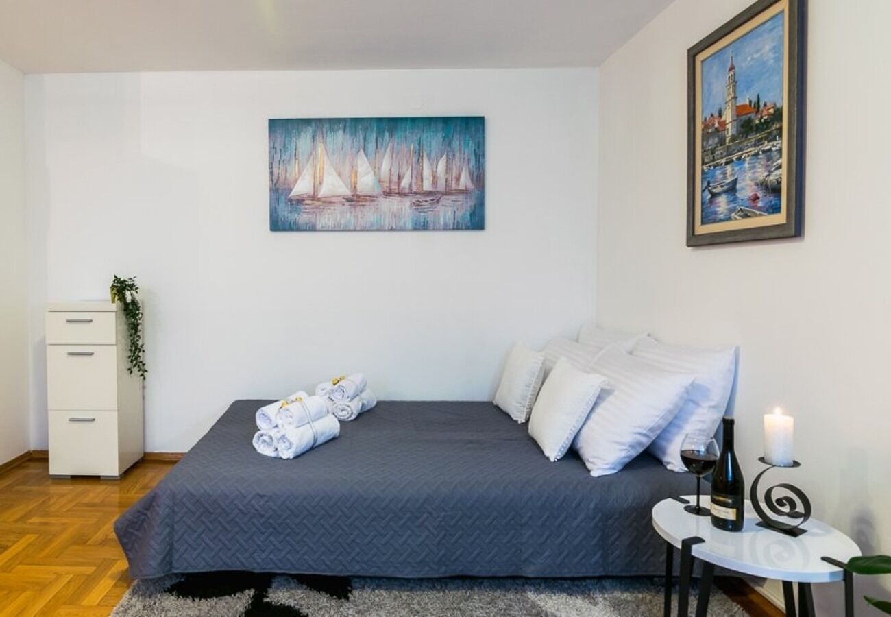 Apartment Meri Jarun 10897-A1