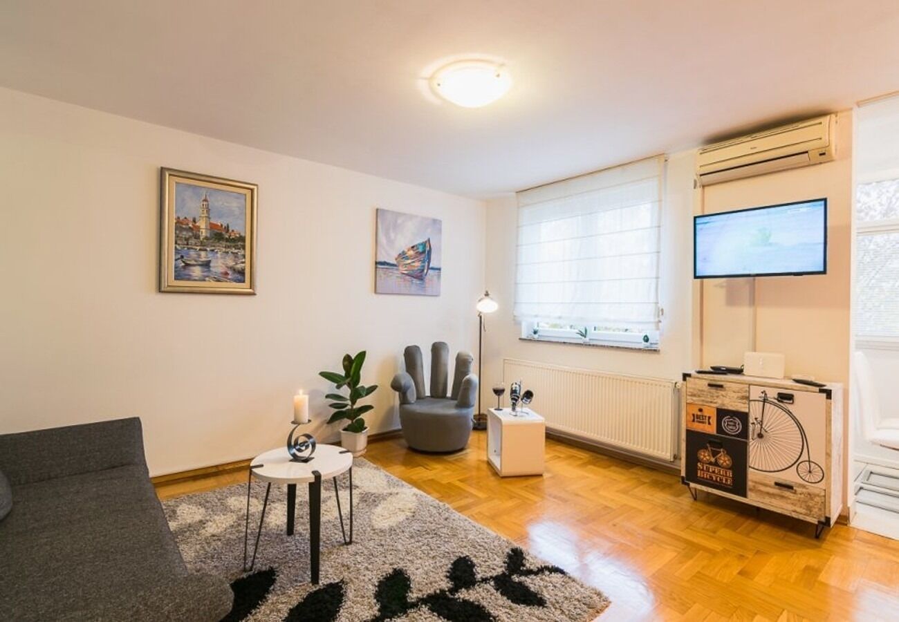 Apartment Meri Jarun 10897-A1