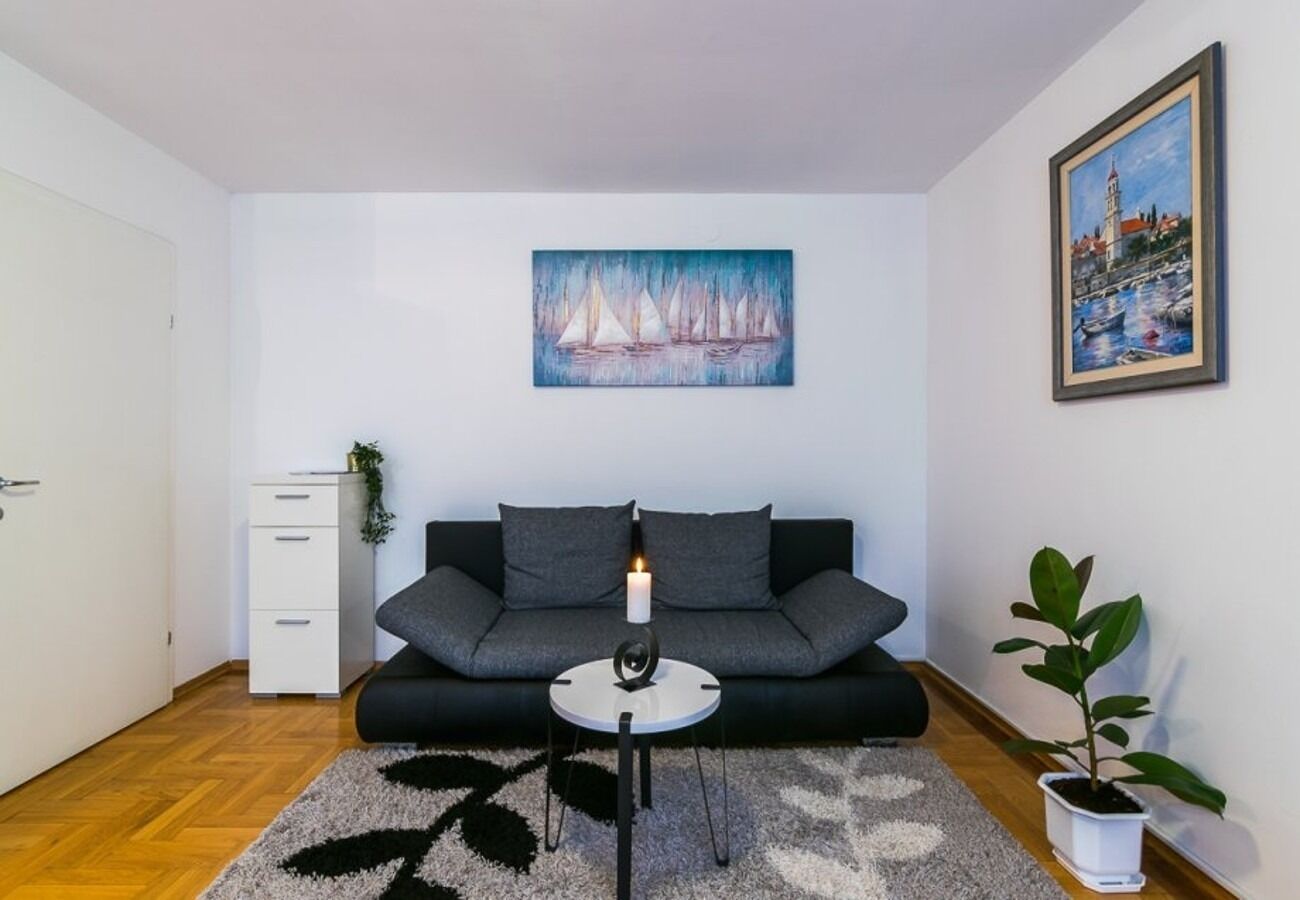 Apartment Meri Jarun 10897-A1