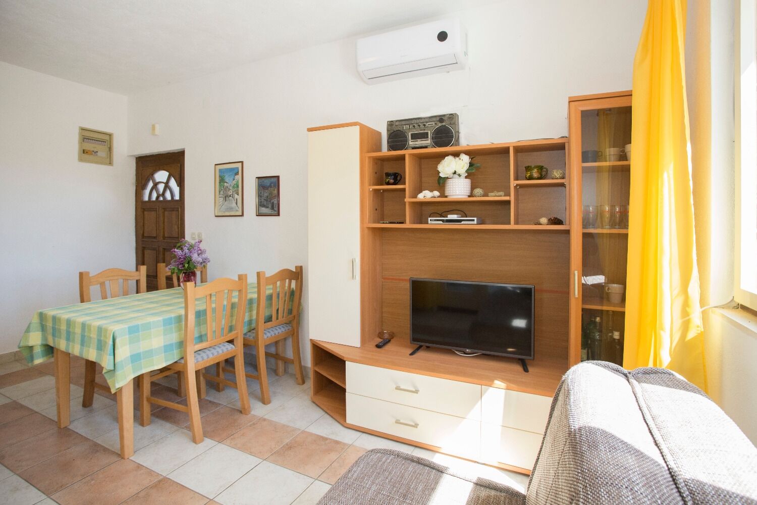 Apartments Ana 10899-A1