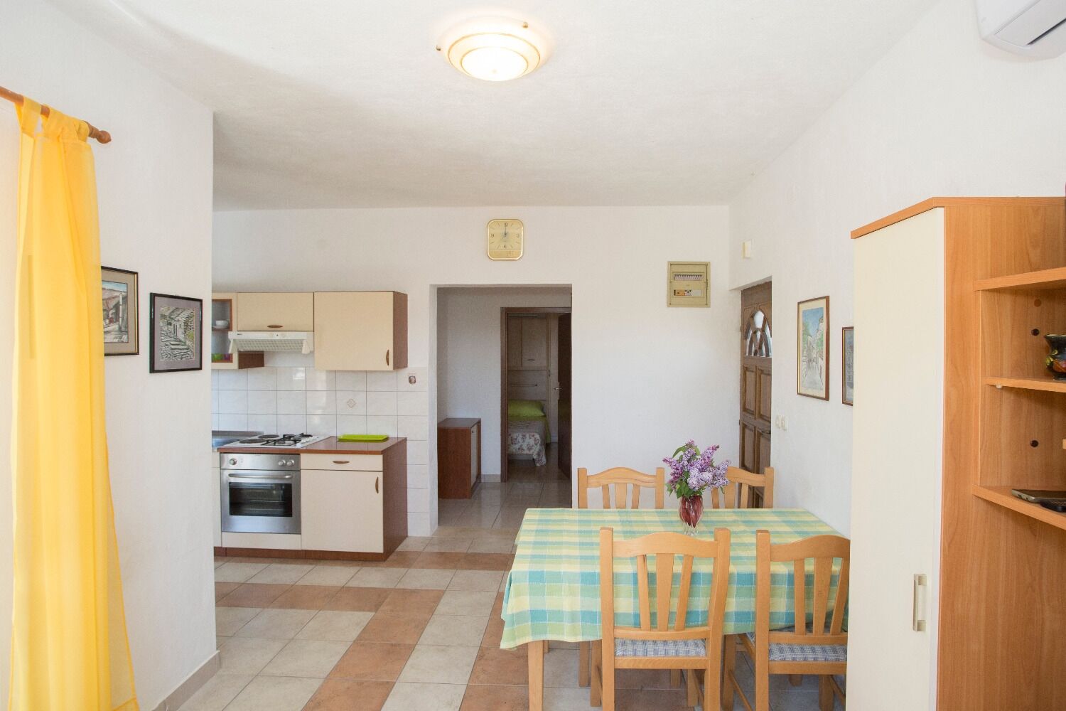 Apartments Ana 10899-A1