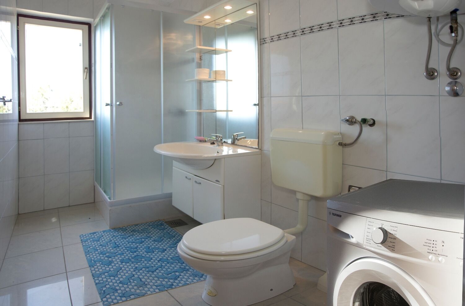 Apartments Ana 10899-A2