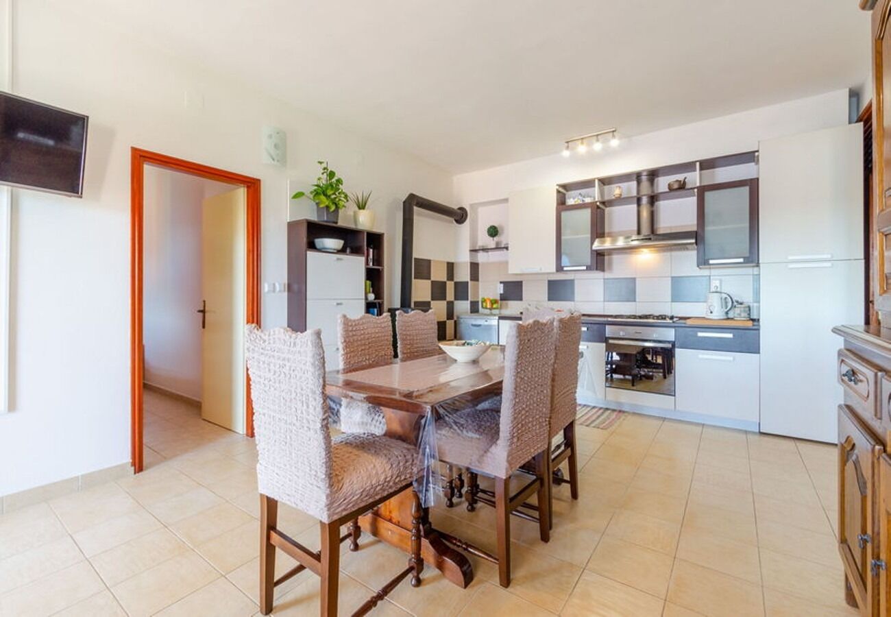 Apartments Zak 108921-A1