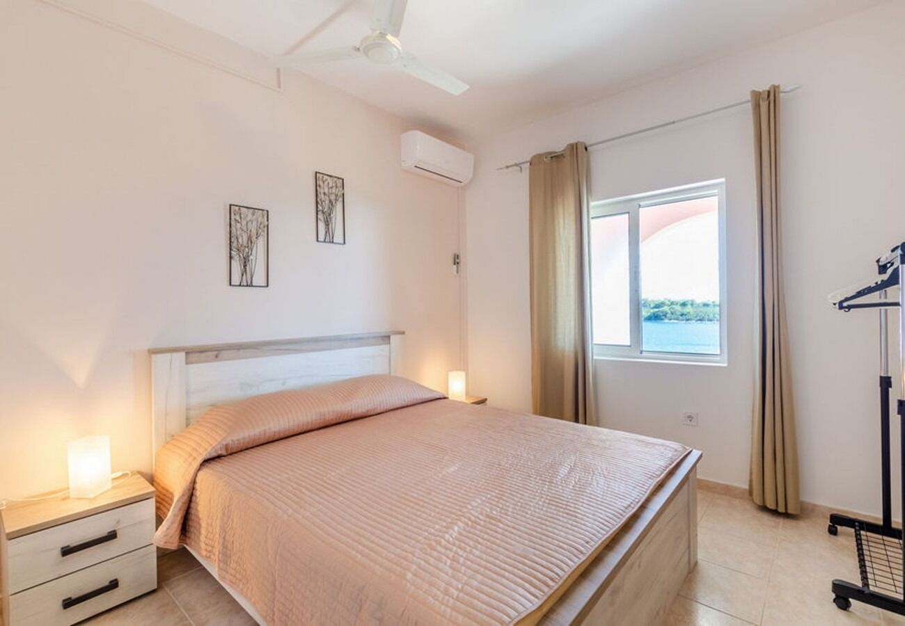 Apartments Zak 108921-A1