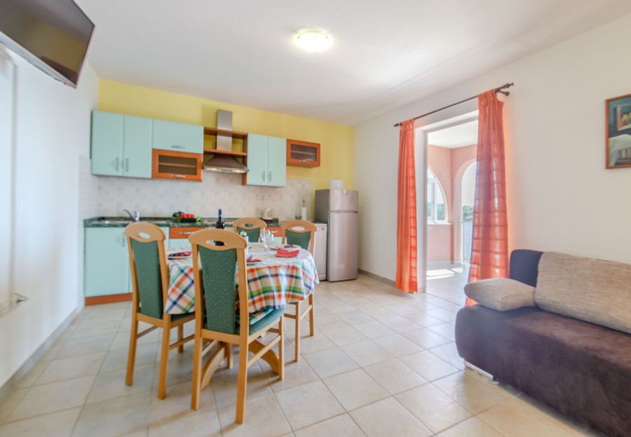 Apartments Zak 108921-A2