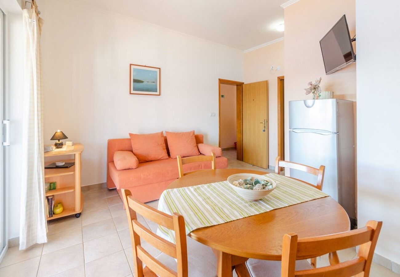 Apartments Zak 108921-A4
