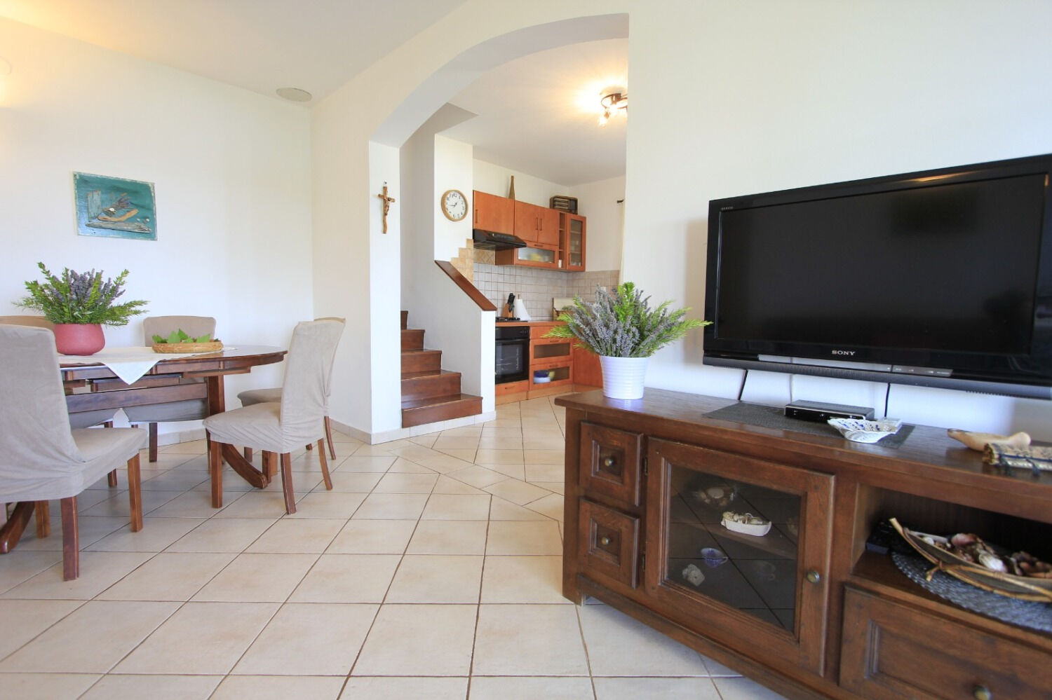 House Mirta 10909-K1