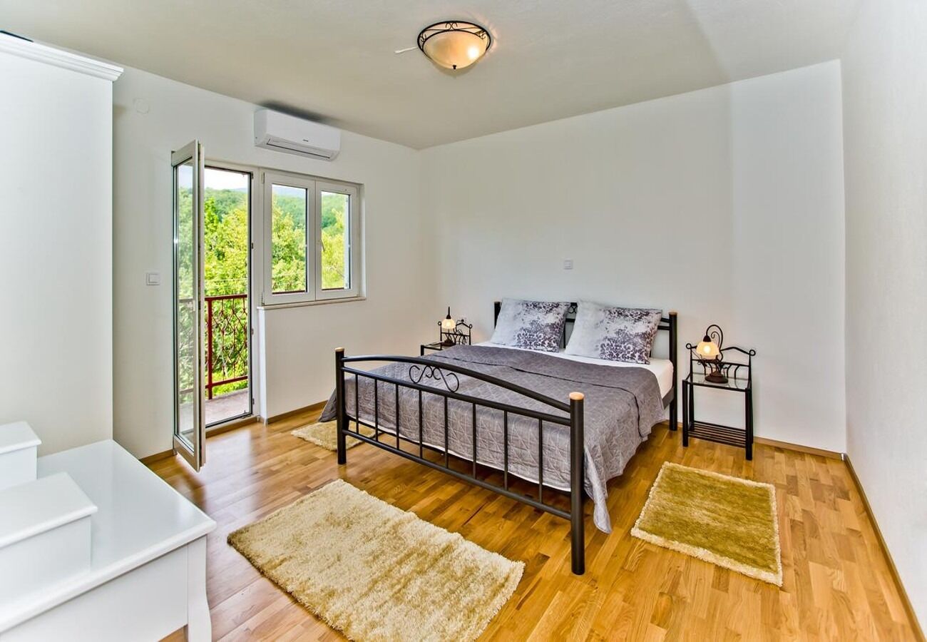 House Brapa 109061-K1