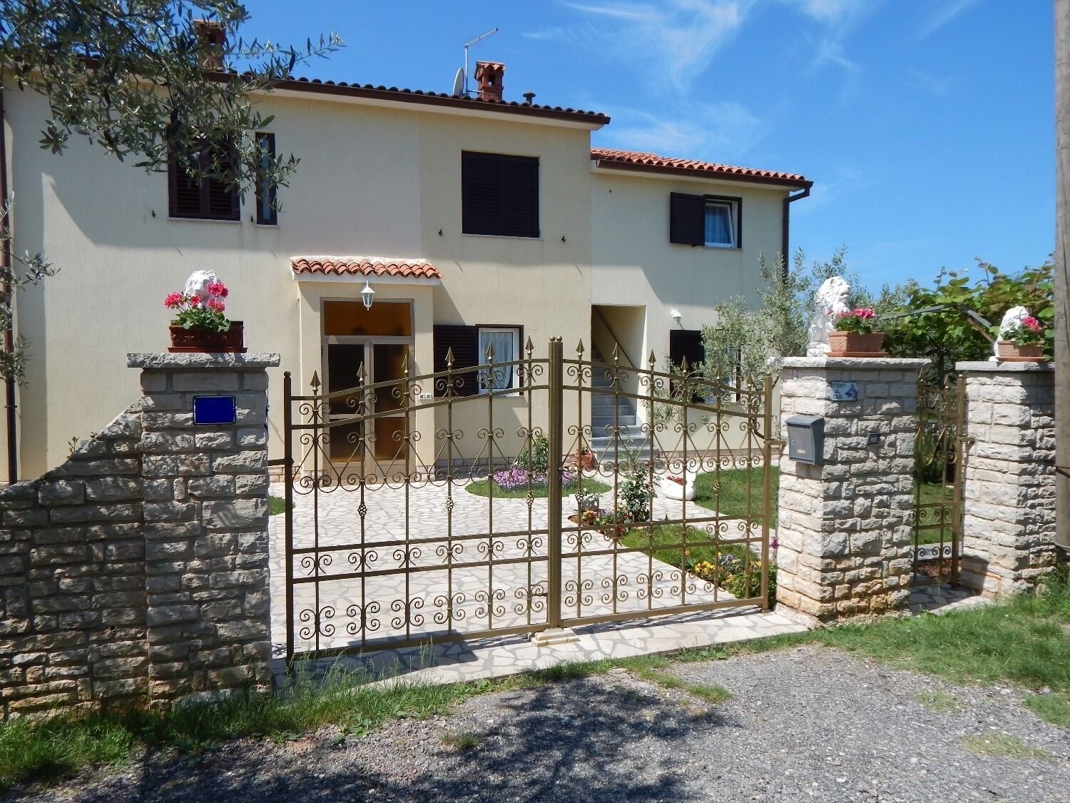 Apartments Zdravko 109071-A2