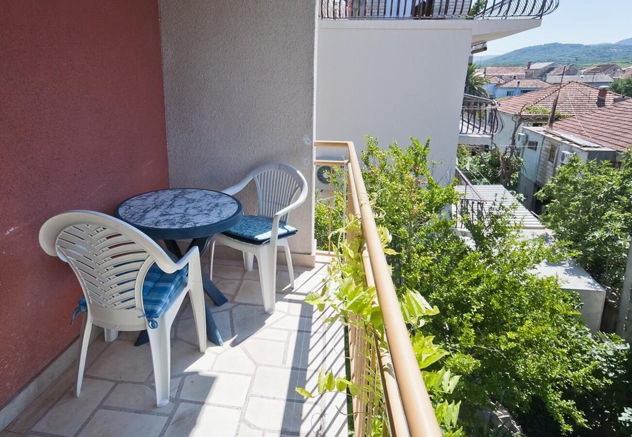 Apartments Igor 10913-A1