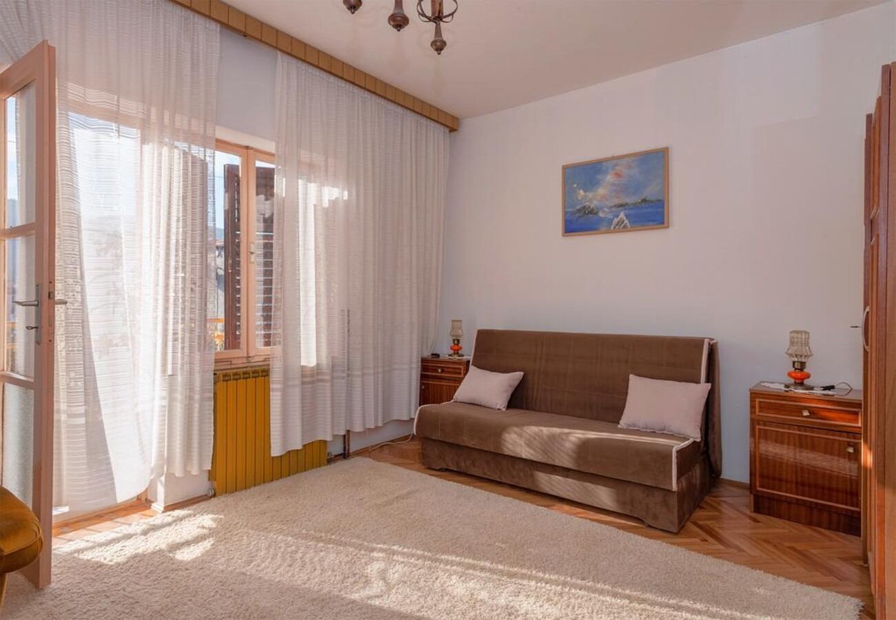 Apartments Igor 10913-A4
