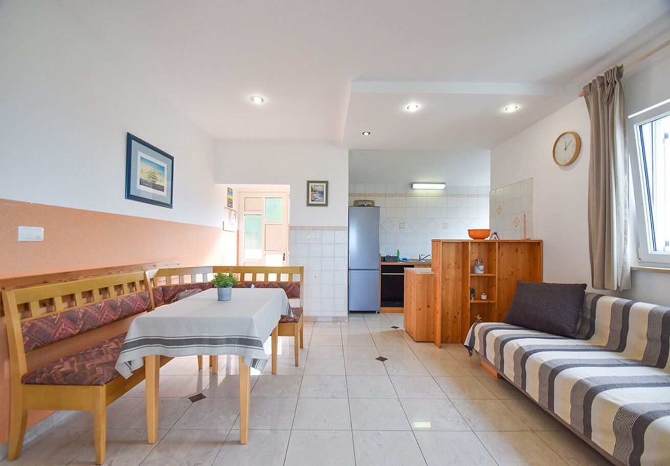Apartments Lidija 10919-A1