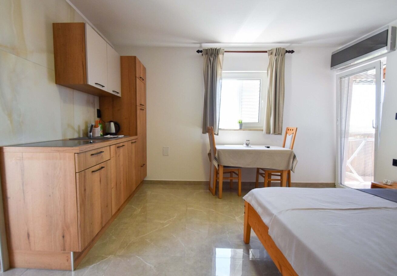 Apartments Lidija 10919-A3