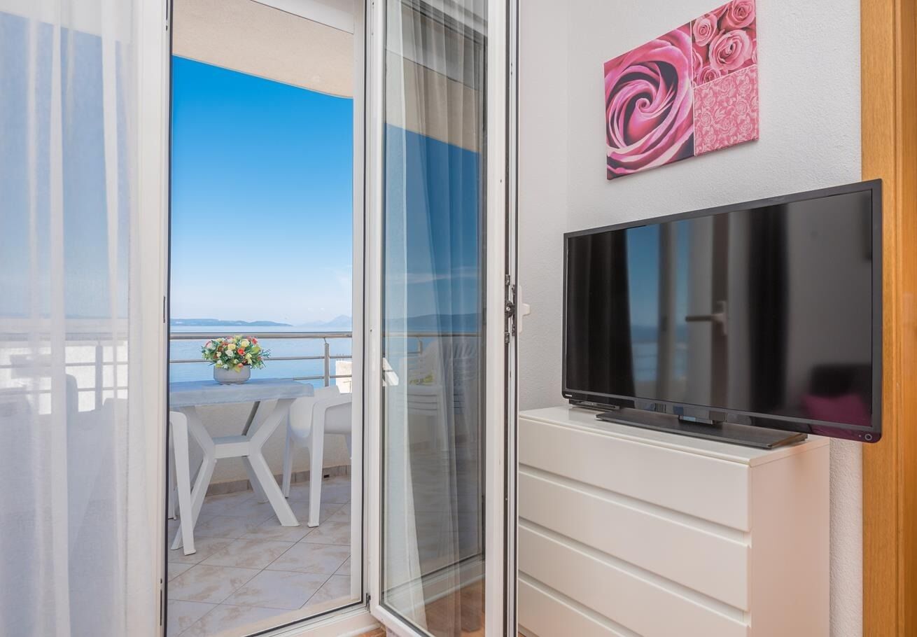 Apartments Ivi 109111-A1