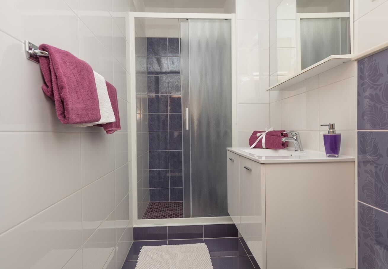 Apartments Ivi 109111-A1