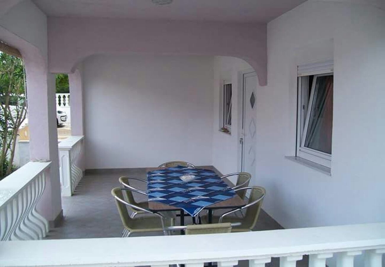 Apartment Island of love 10927-A1