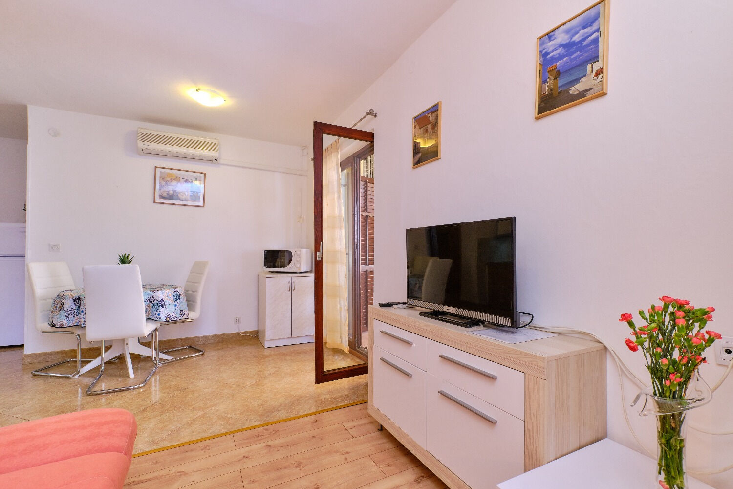 Apartments Nada 10929-A2
