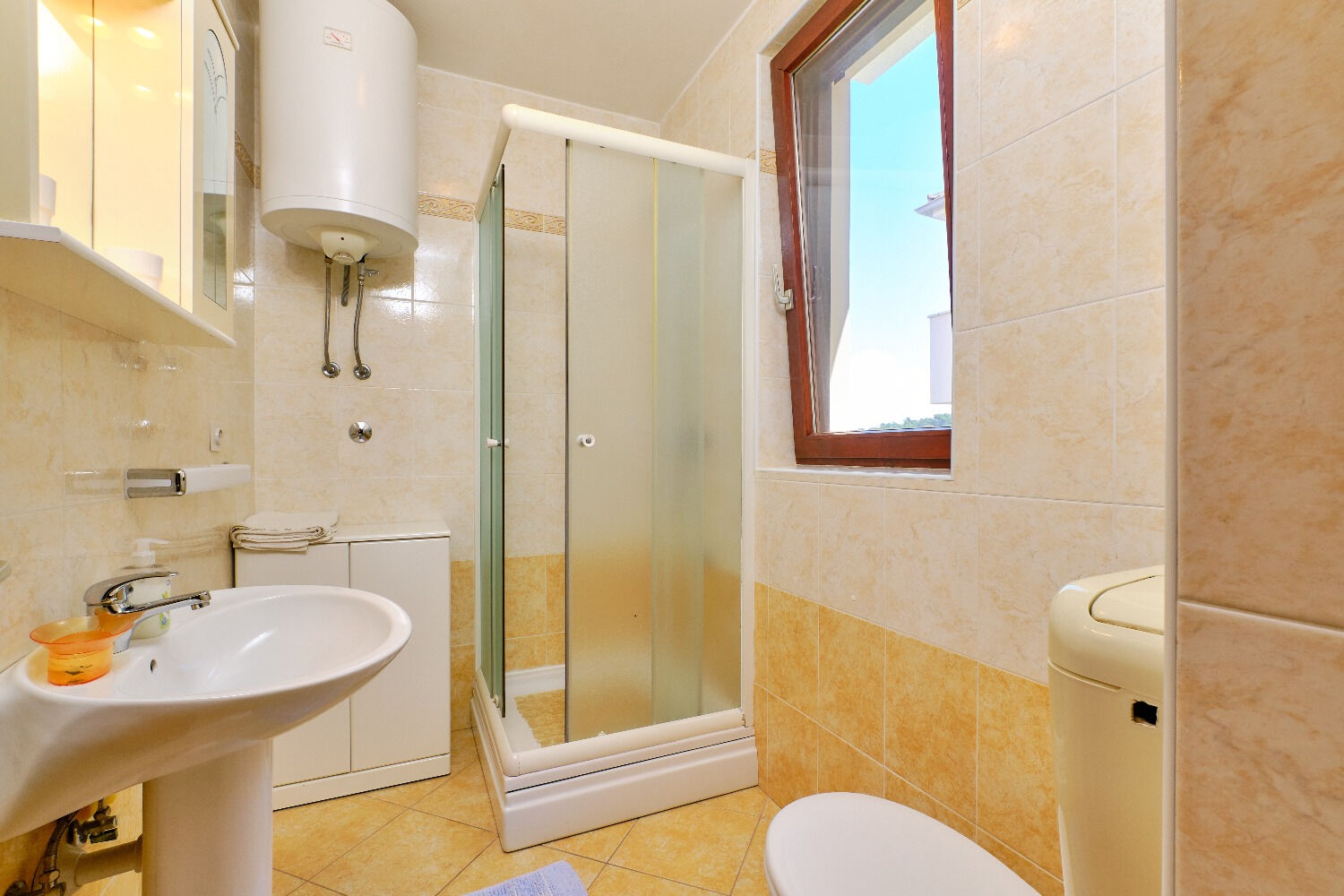 Apartments Nada 10929-A2