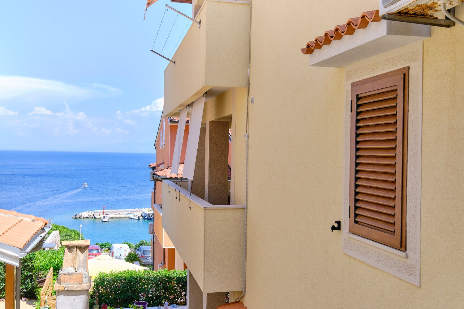 Apartments Nada 10929-A1