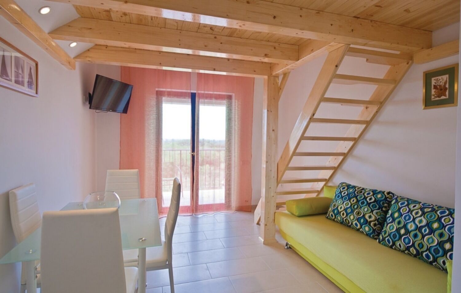 Apartments Svjetlana 109241-A2