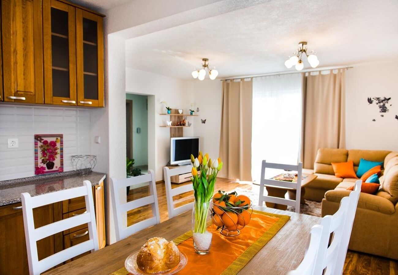 Apartment Mariska 10868-A2