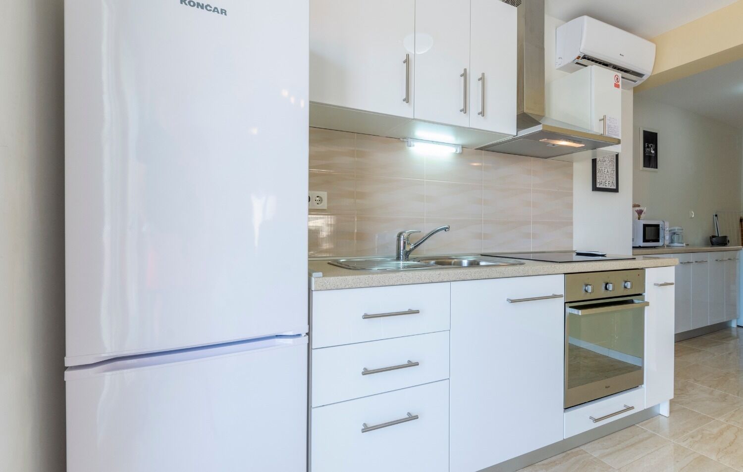 Apartments Dalis 10933-A2