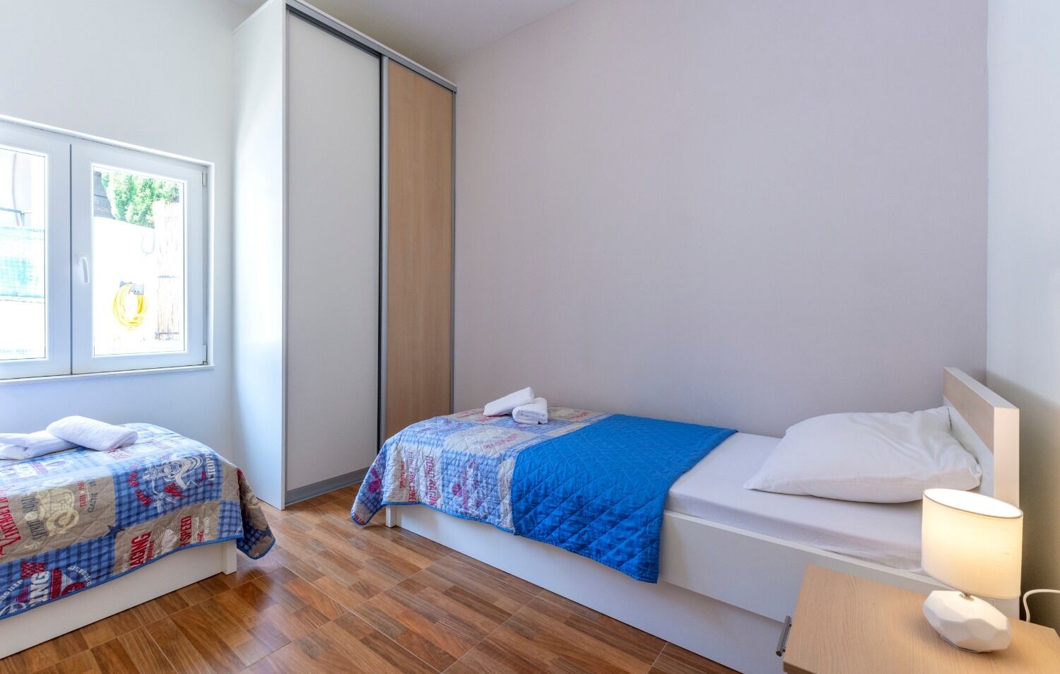Apartments Dalis 10933-A2