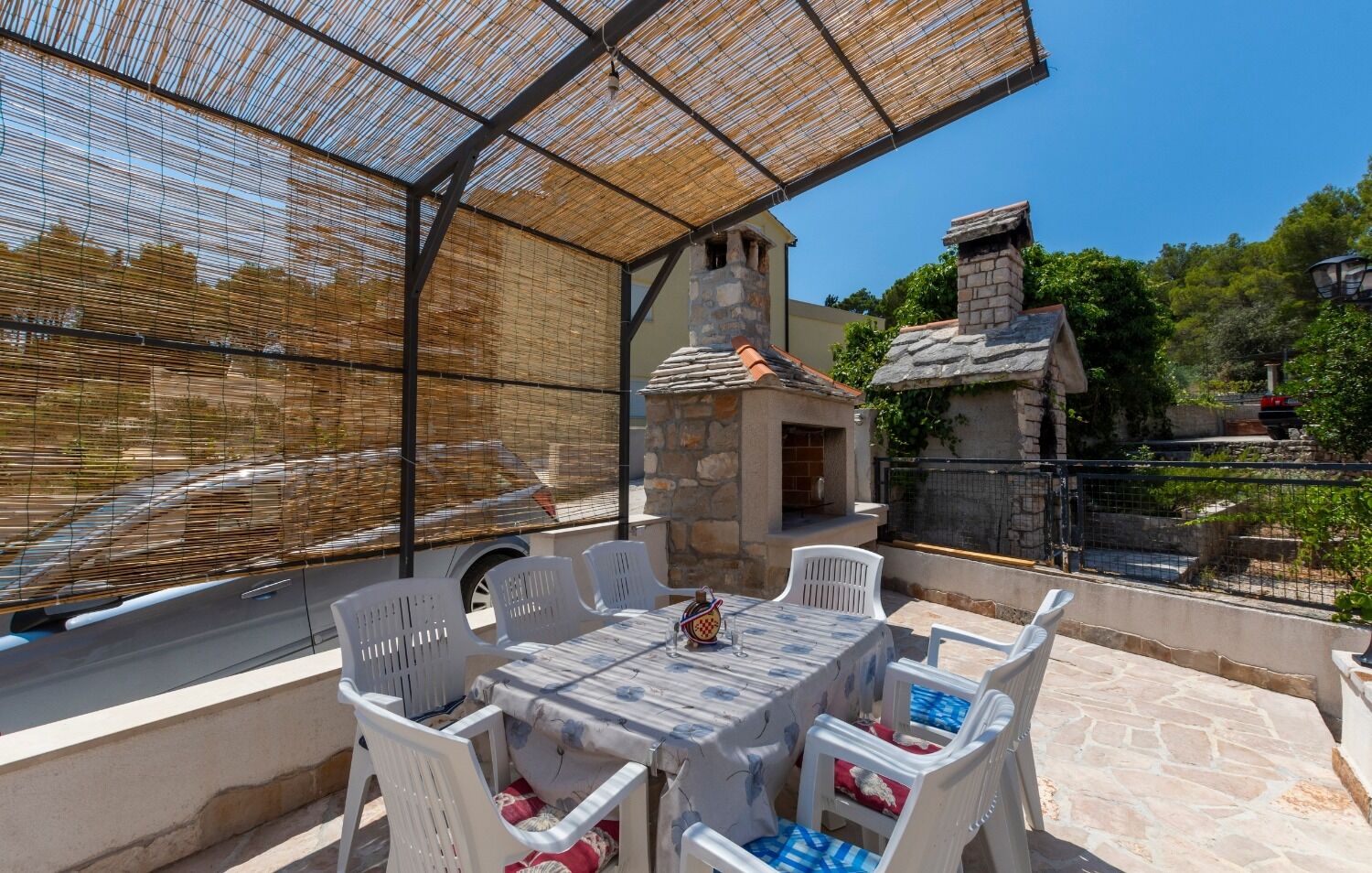 Apartments Dalis 10933-A2