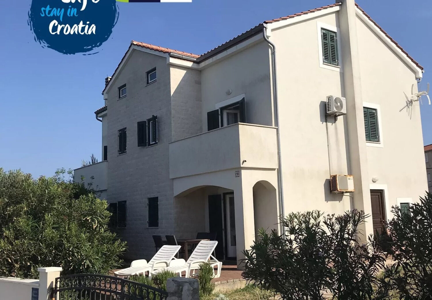 Apartment Blue 10936-A1
