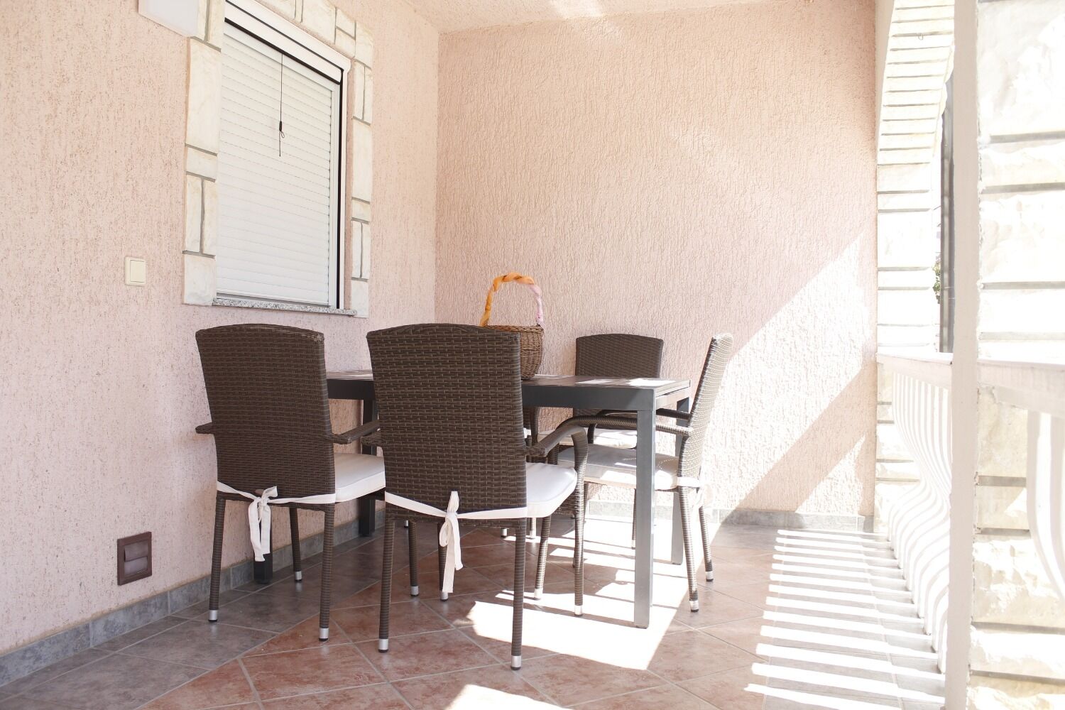 Apartments Almond 10938-A1