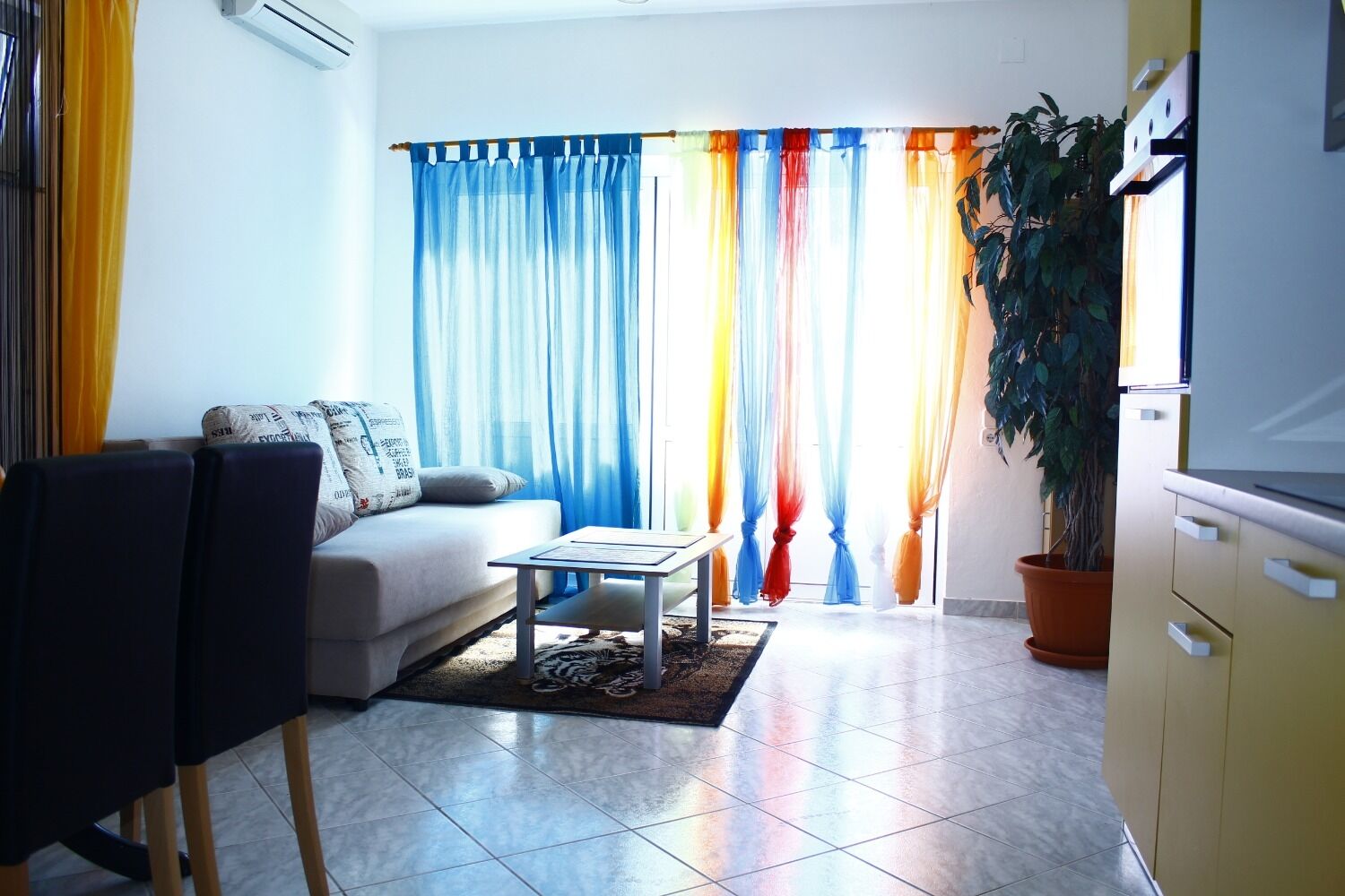 Apartments Almond 10938-A1