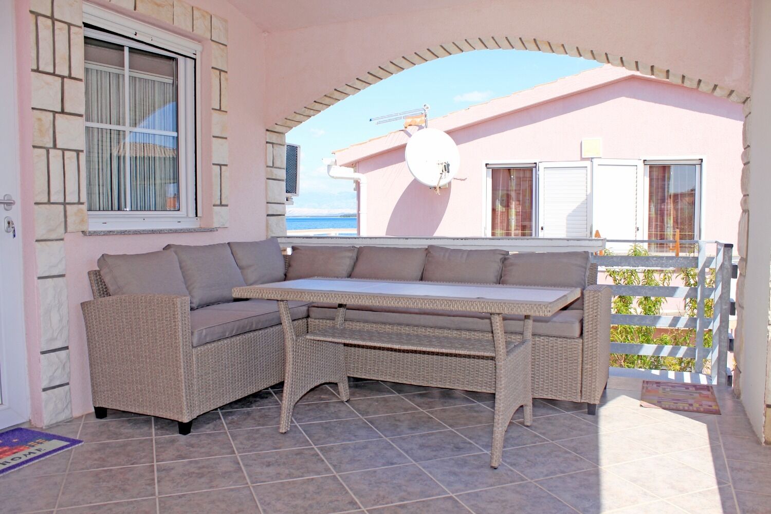 Apartments Almond 10938-A3
