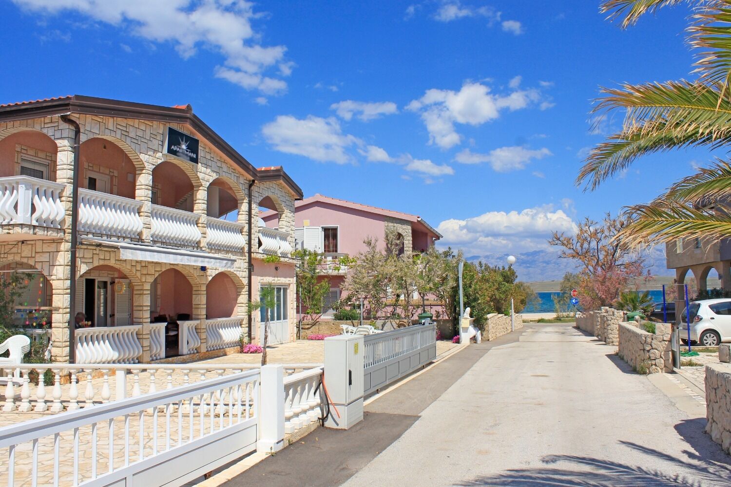 Apartments Almond 10938-A2