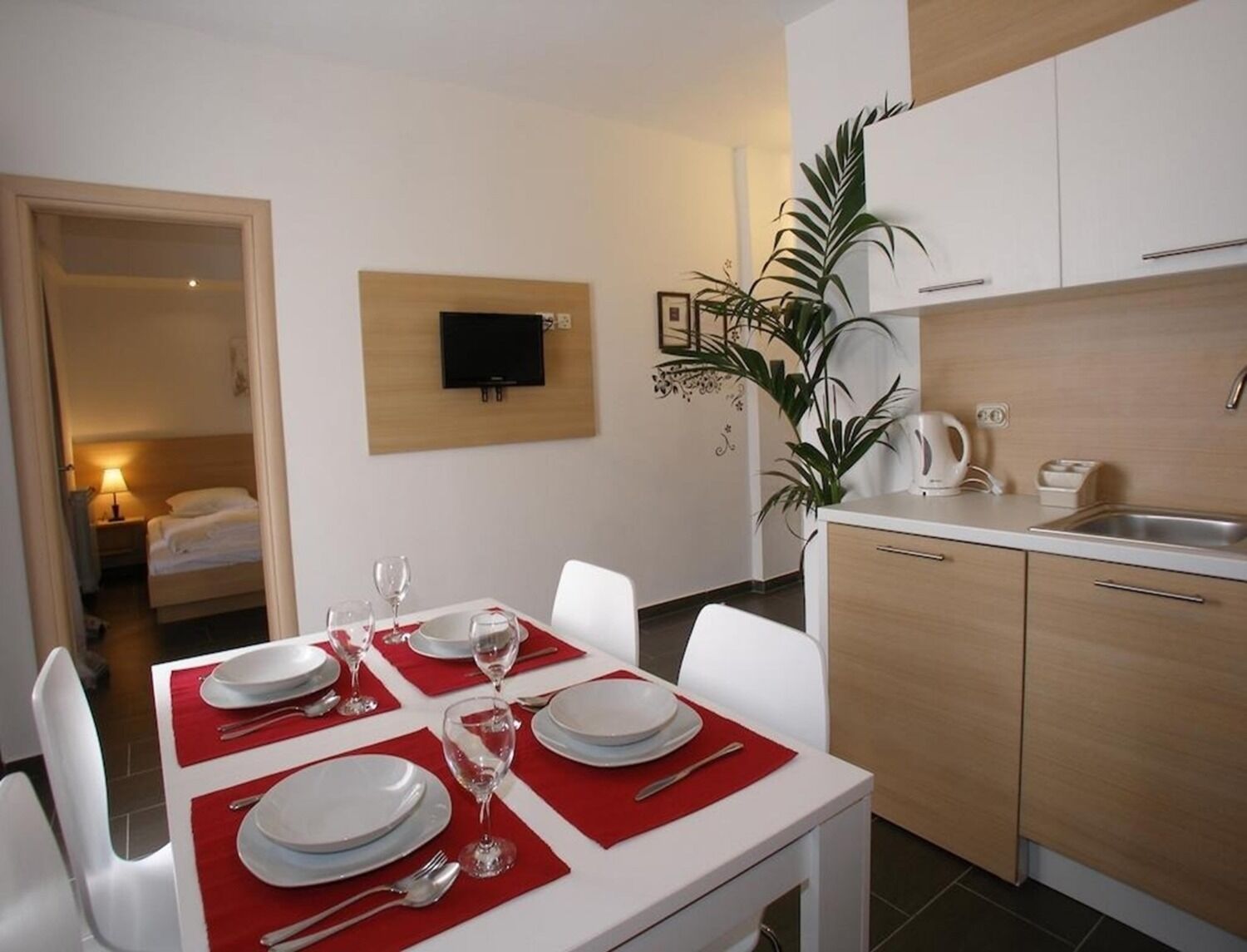 Apartments and Rooms Petar 109371-A3