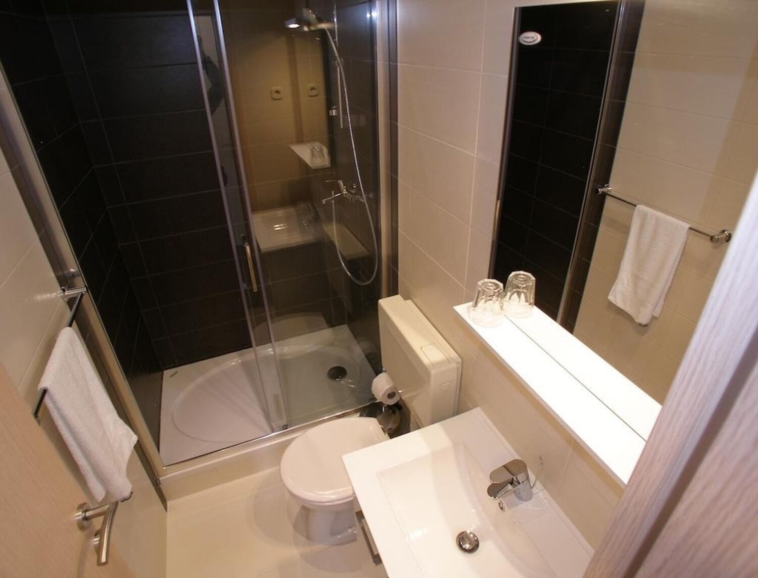 Apartments and Rooms Petar 109371-A3