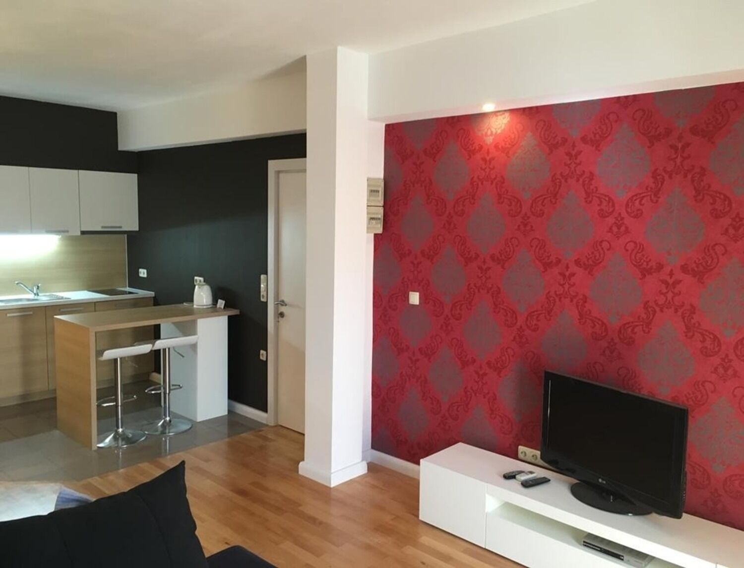 Apartments and Rooms Petar 109371-A1