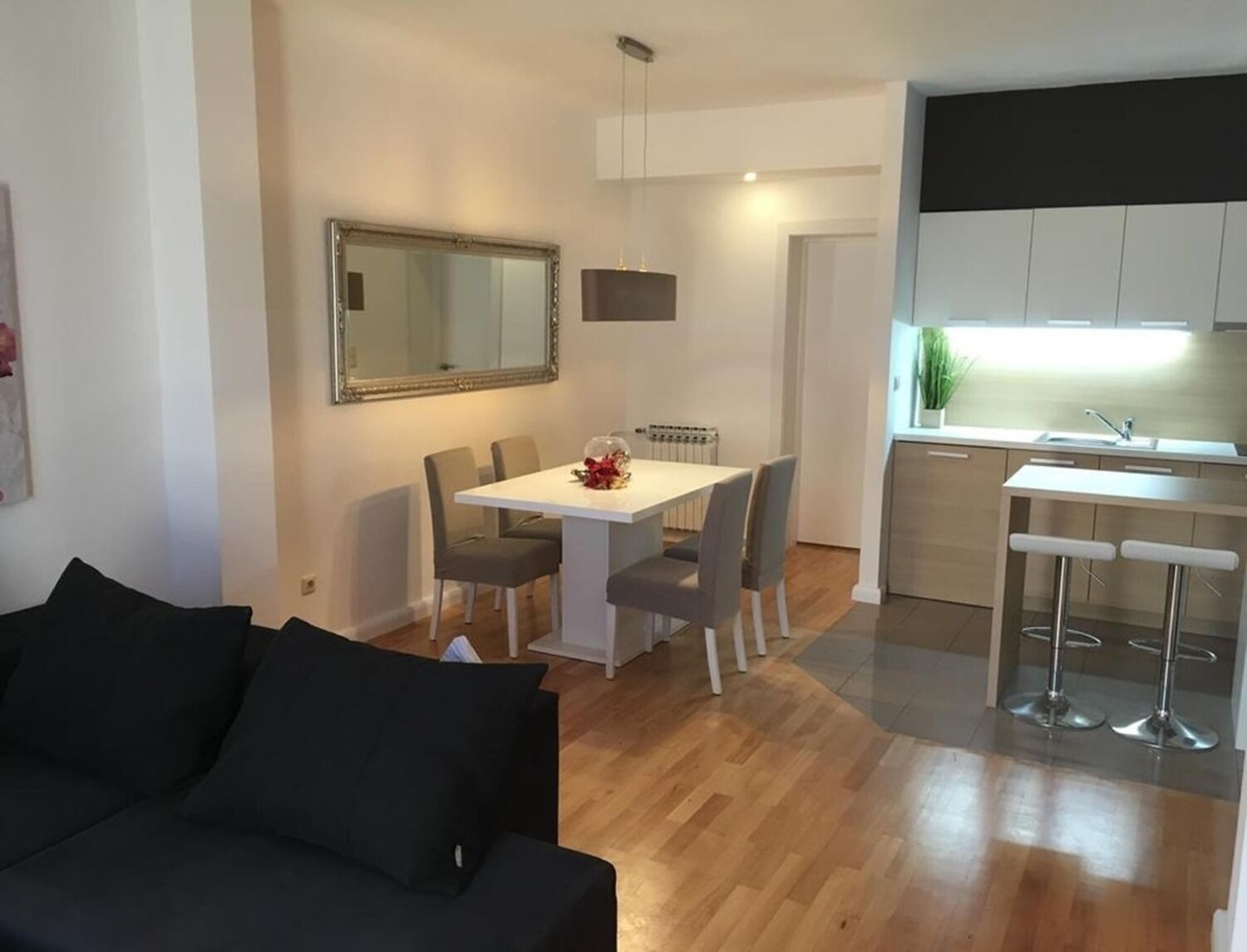 Apartments and Rooms Petar 109371-A1