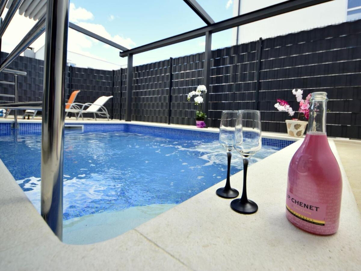 Apartment MeMi 109481-A1