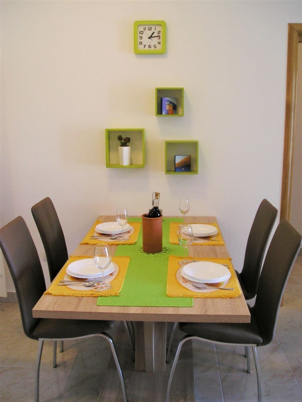 Apartments Tih 109501-A1