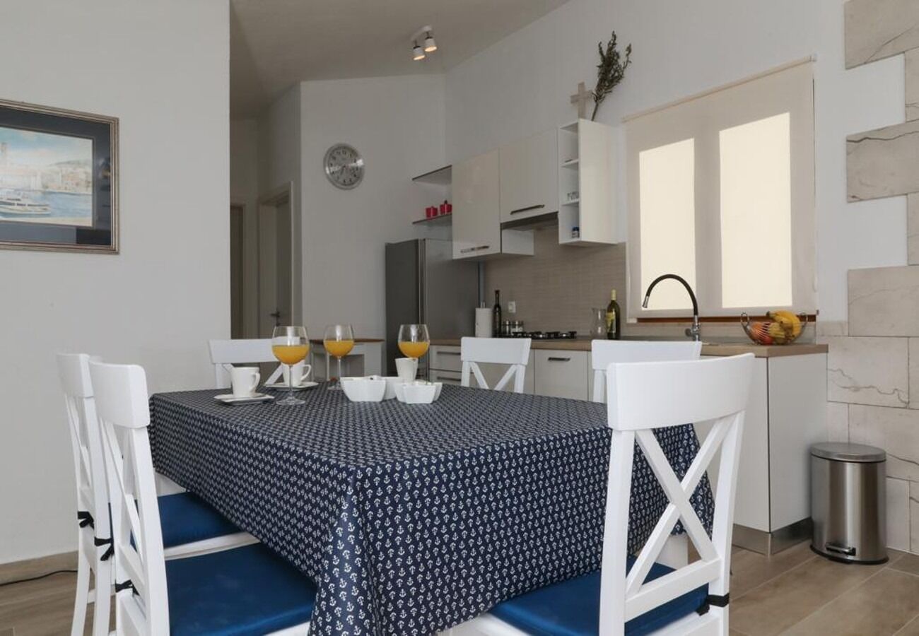 House Irena 10957-K1